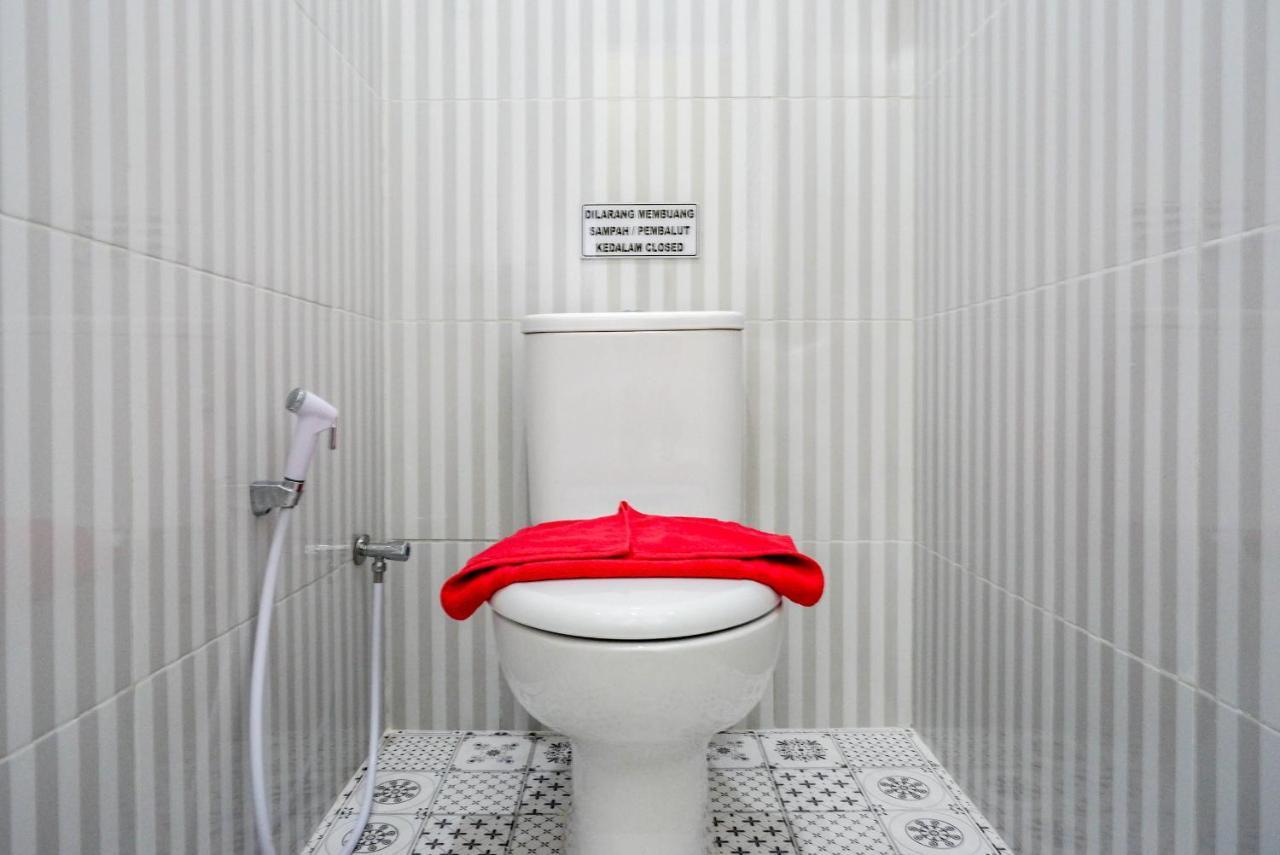 Reddoorz Near Rita Supermall Purwokerto 2 외부 사진