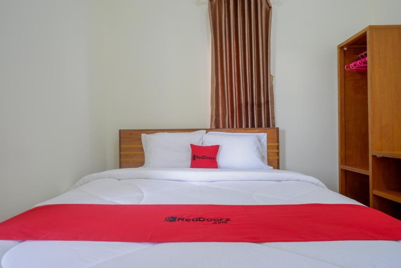 Reddoorz Near Rita Supermall Purwokerto 2 외부 사진