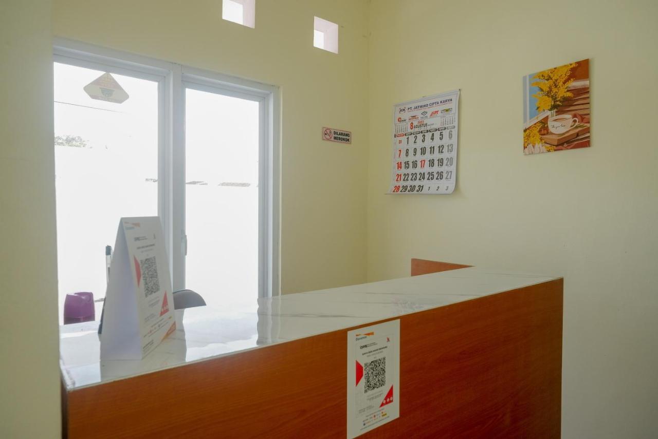 Reddoorz Near Rita Supermall Purwokerto 2 외부 사진