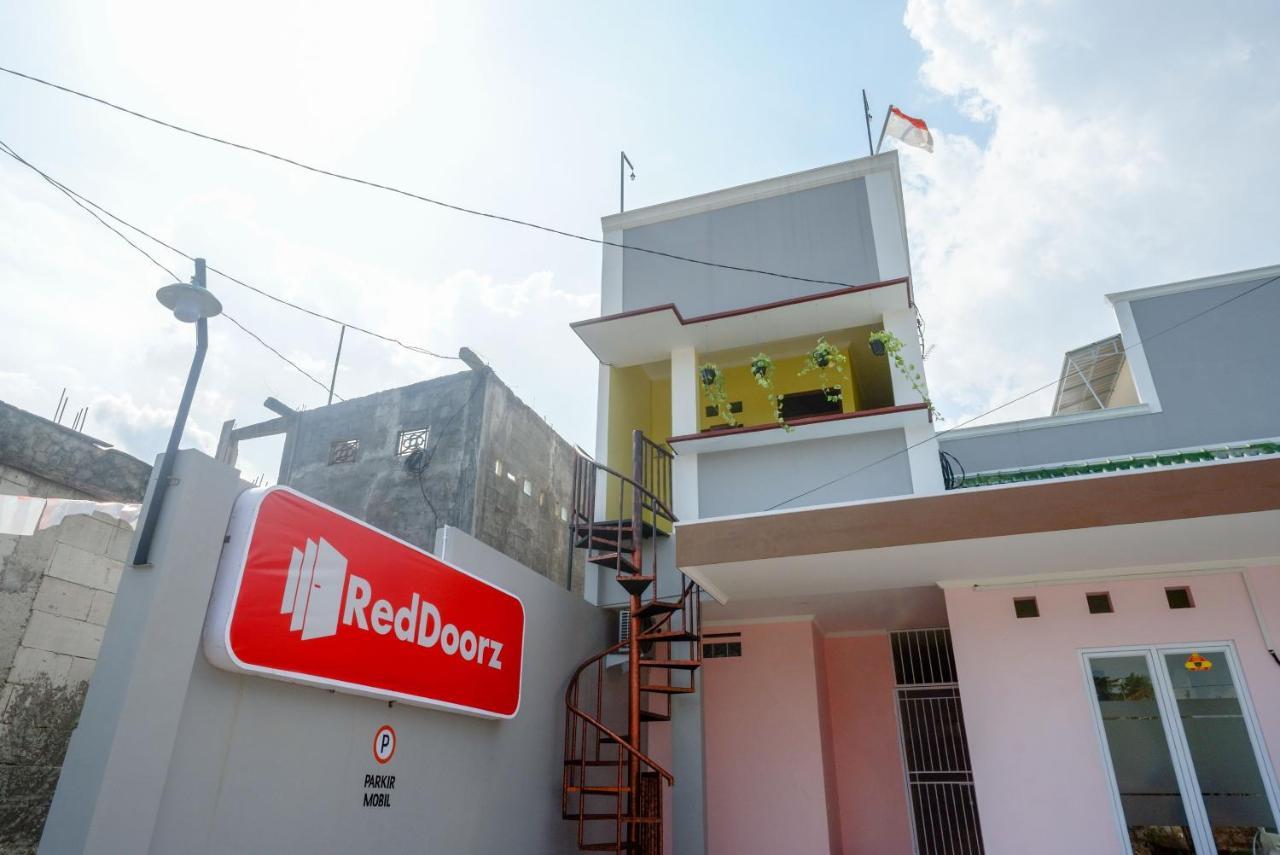Reddoorz Near Rita Supermall Purwokerto 2 외부 사진